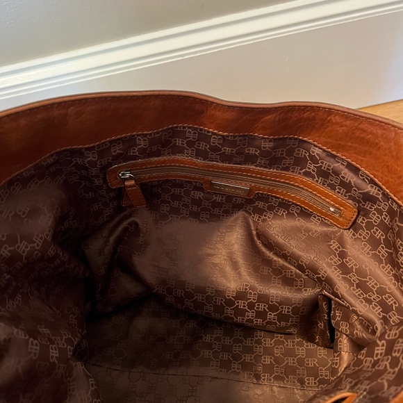 Banana Republic Leather Tote Bag and Wallet Set - Picture 11 of 14